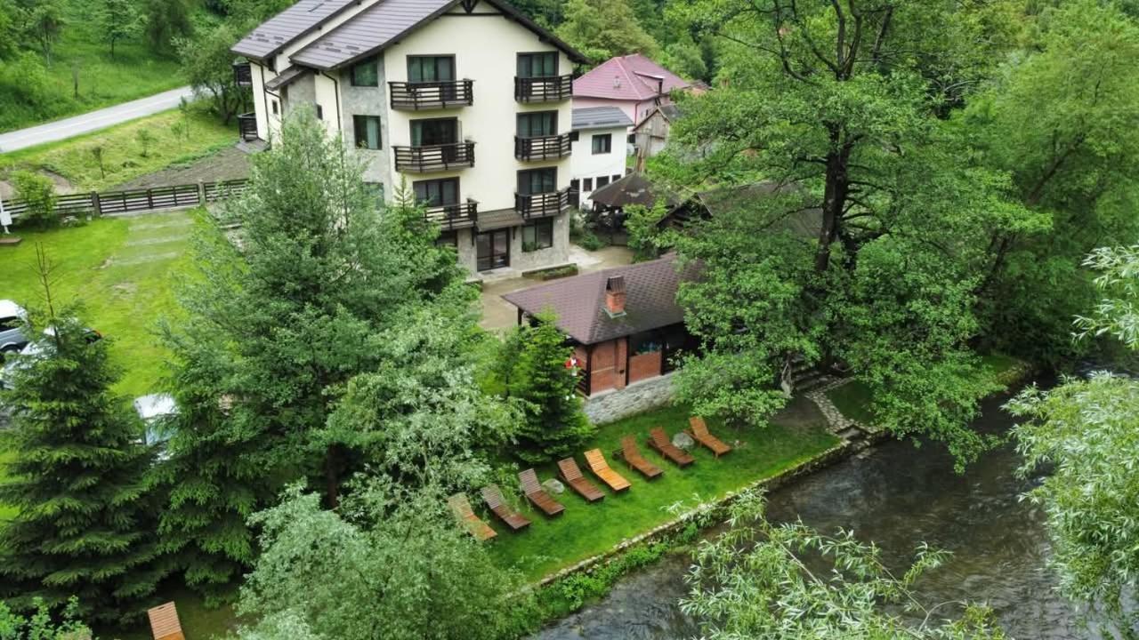Casa Valea Cernei Hotel Isverna Exterior foto